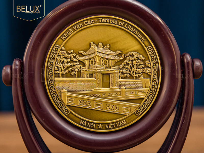 Mặt đĩa xoay Khuê Văn Các bằng đồng